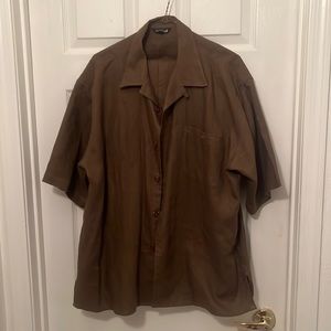 Men's track suit. Excellent condition.